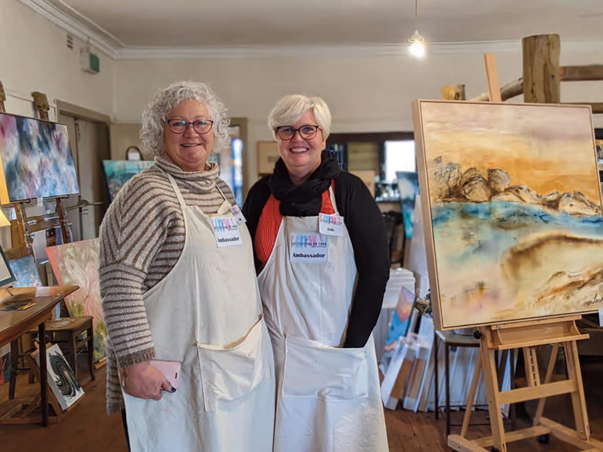 Owner of Lush Creative Galleries Linda Nolan pictured with art student Jody Graham
