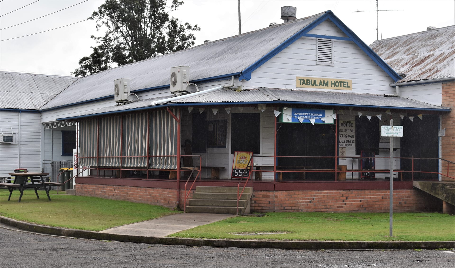 The Tabulam Pub