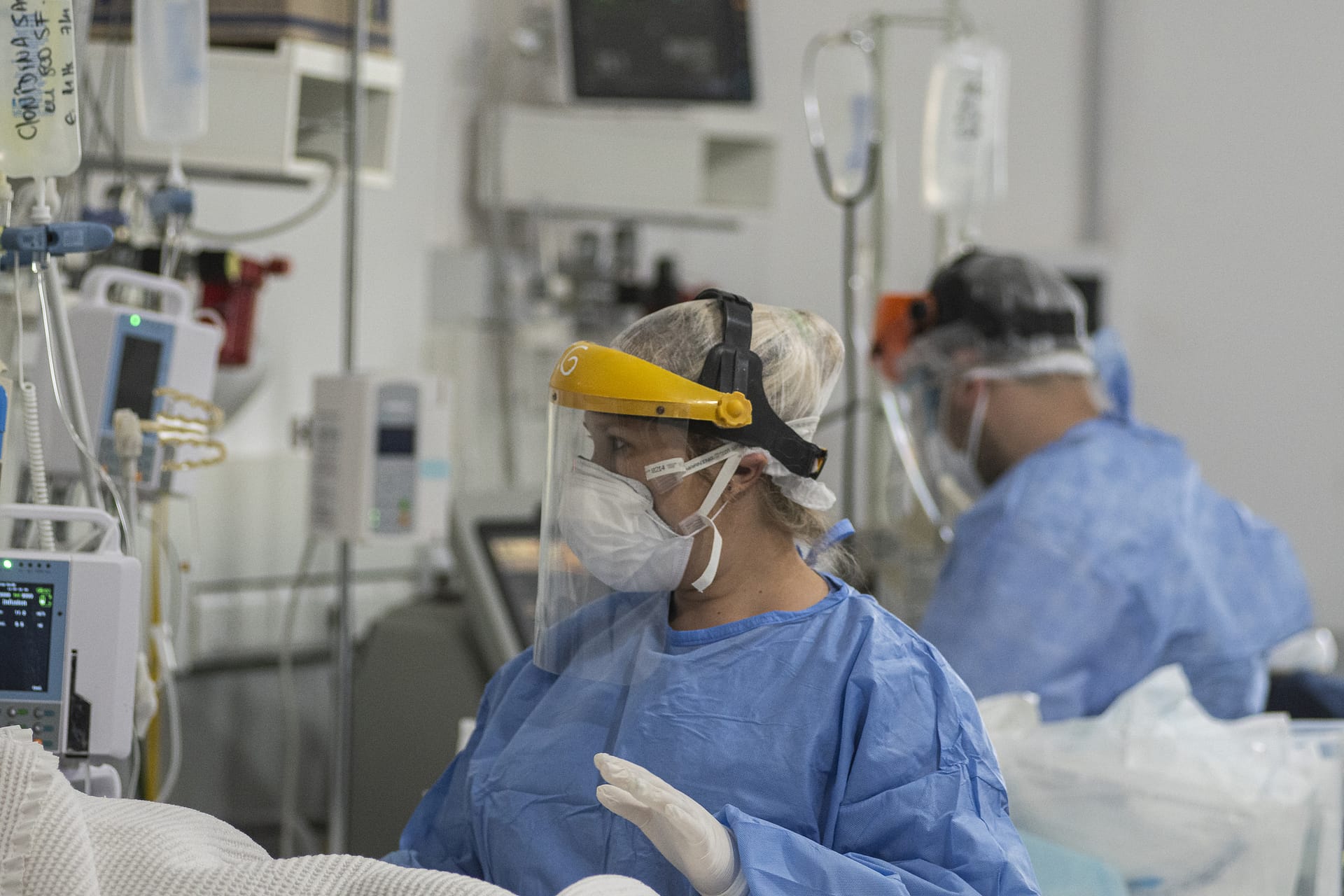 Nurse in ICU