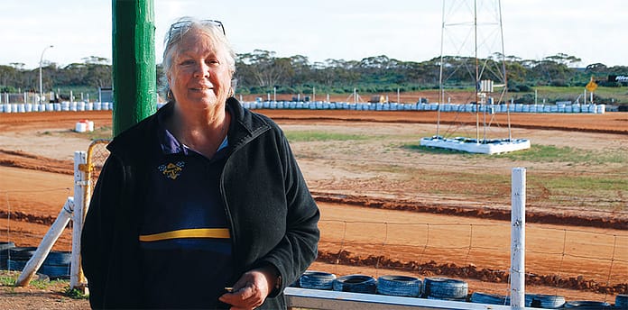 Dirt racing back on track
