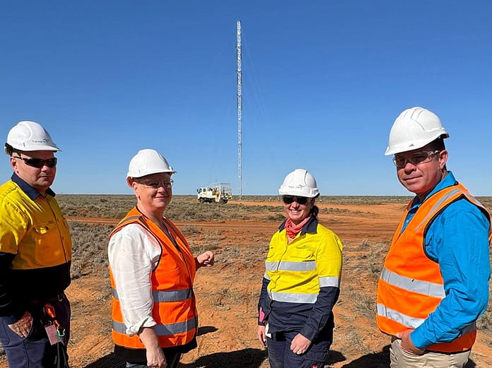 Transgrid's+Sam+Pickering+and+Keiren+Tolley+inspect+transmission+line+repairs+with+Energy+Minister+Penny+Sharpe+and+Member+for+Barwon+Roy+Butler