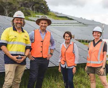 MP visit to LHI solar farm