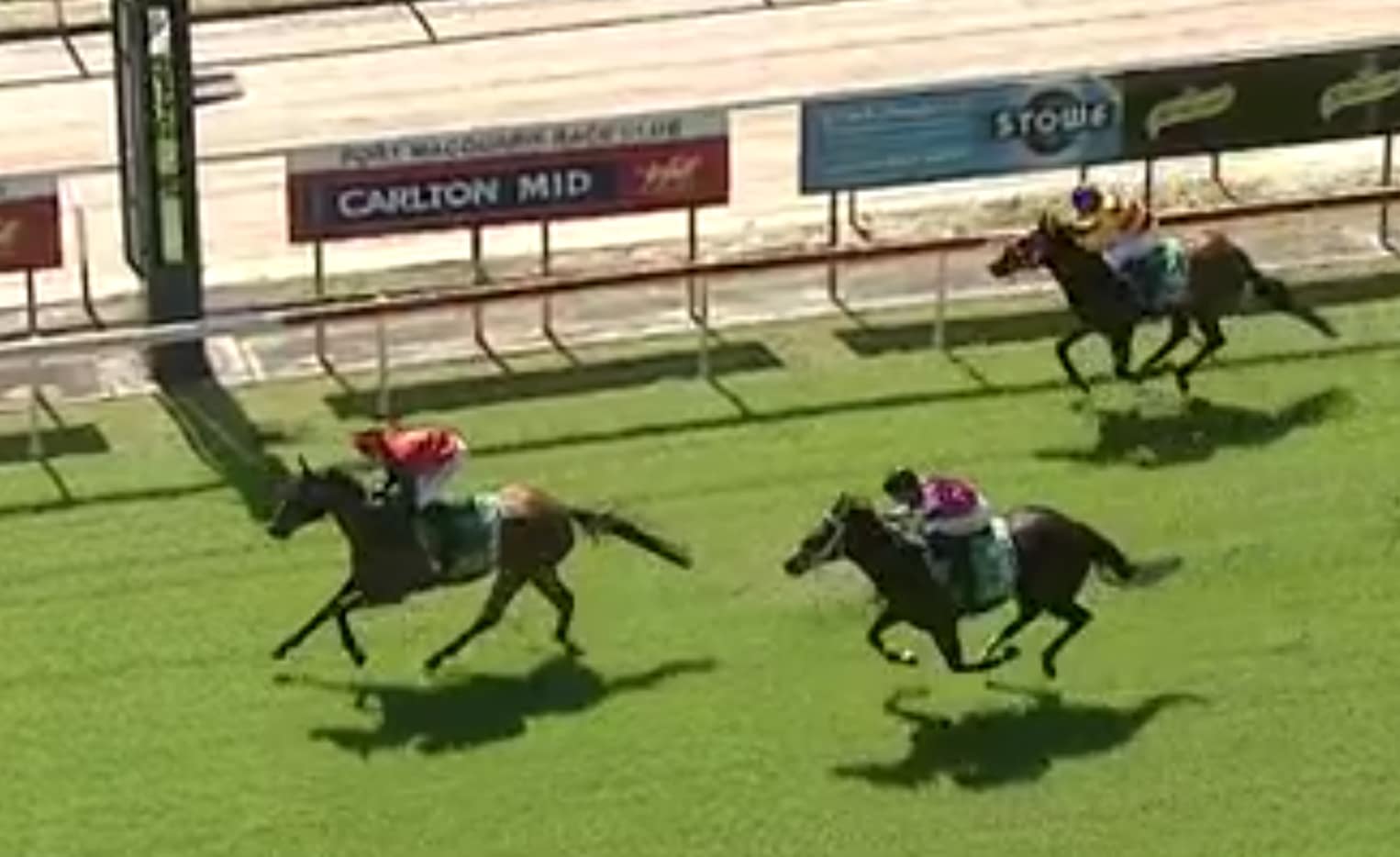 Oslo wins at Port Macquarie