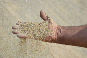 Recycled glass with sand