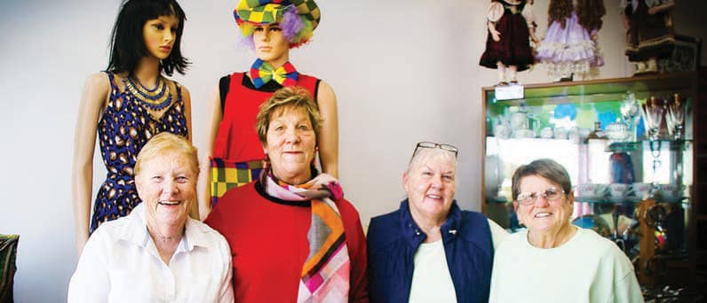 Harrod's volunteers