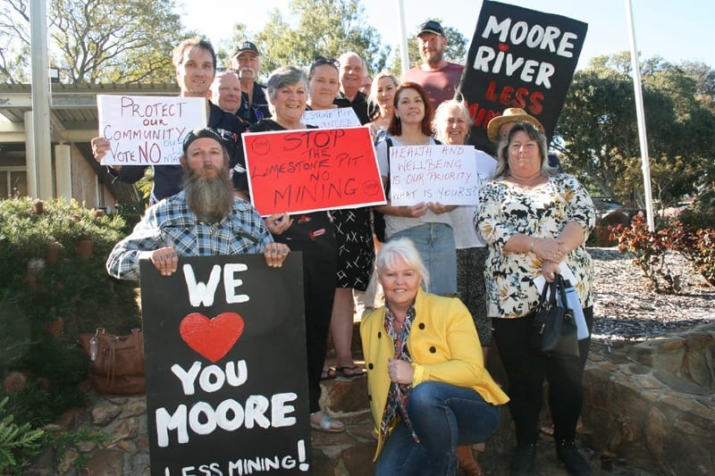 Woodridge residents