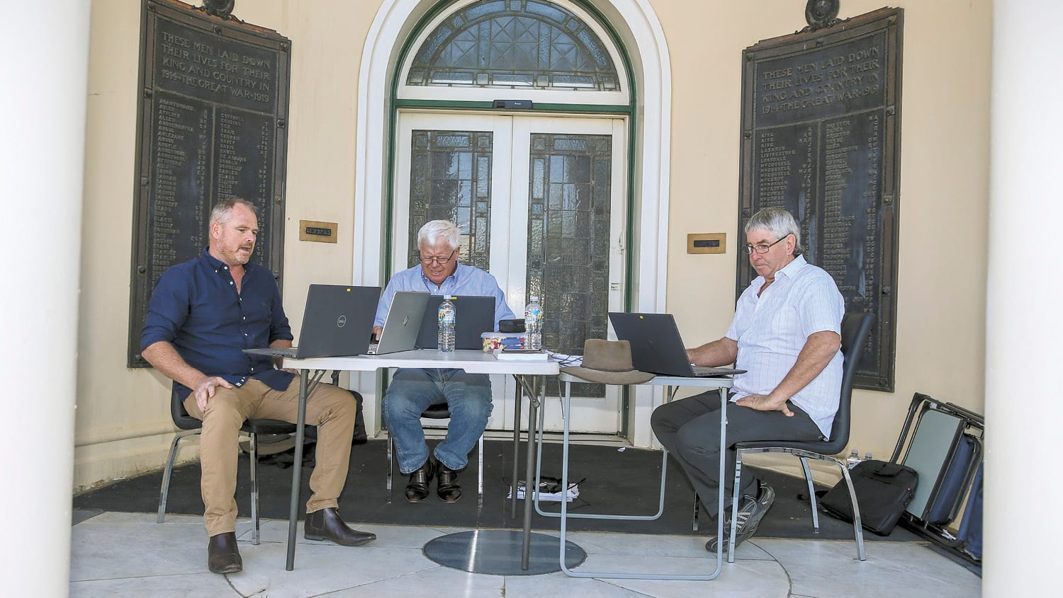 Locked out councillors