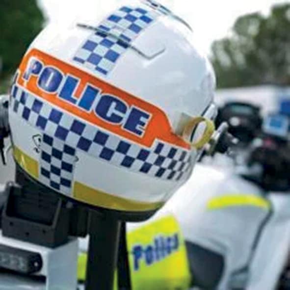 police hemut