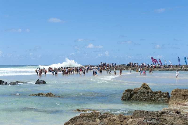 Quicksilver & Roxy Pro 2011