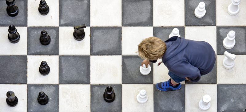 Outside chess game