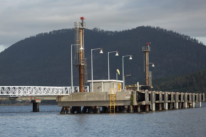 Fuel dock Hobart
